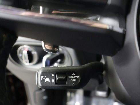 Used 2023 Porsche Macan S image 27