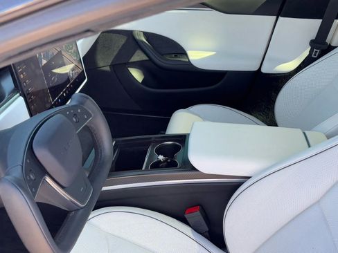 Used 2021 Tesla Model S Plaid AWD/4WD image 18