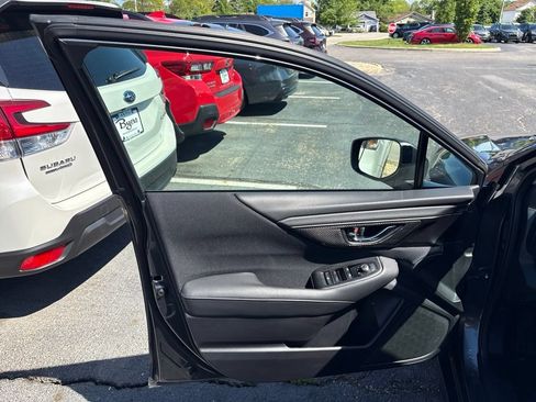 Certified 2025 Subaru Legacy Premium AWD/4WD image 18