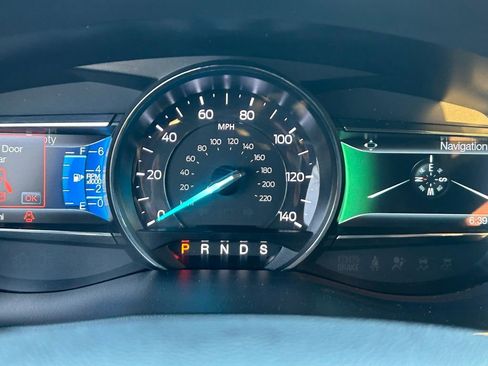 Used 2016 Ford Explorer XLT w/ Equipment Group 202A image 19