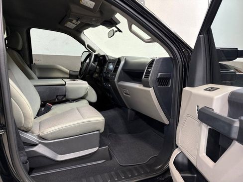 Used 2022 Ford F250 XL w/ STX Appearance Package image 52