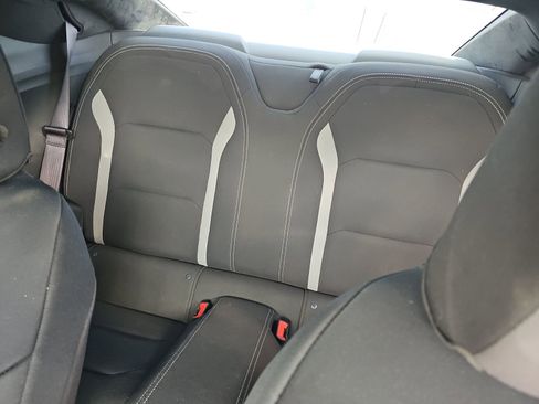Used 2017 Chevrolet Camaro LT image 14