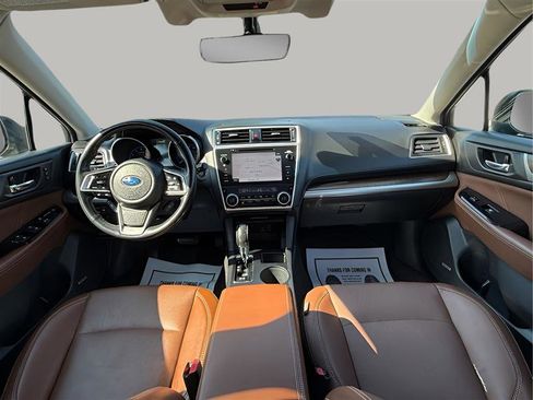 Used 2018 Subaru Outback 3.6R Touring w/ Popular Package #3 image 31