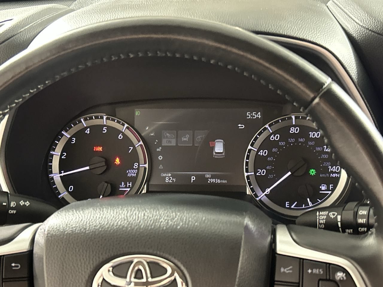 Used 2024 Toyota Highlander XLE FWD image 16