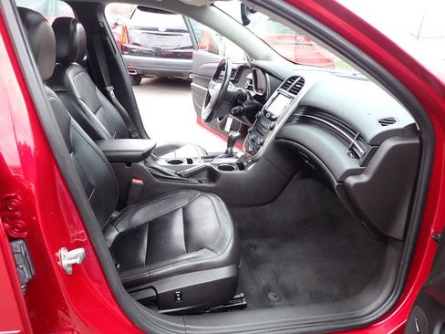Used 2014 Chevrolet Malibu LT image 12
