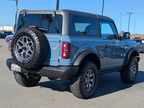 Used 2023 Ford Bronco Badlands image 13