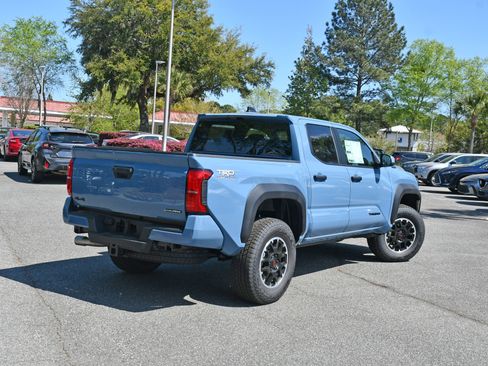 New 2026 Toyota Tacoma TRD Off-Road AWD/4WD image 2