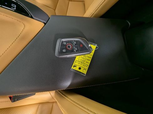 Used 2024 Chevrolet Corvette Stingray Preferred Cpe w/ Battery Protection Package image 29