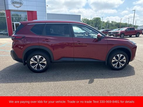 Used 2022 Nissan Rogue SV AWD/4WD image 8