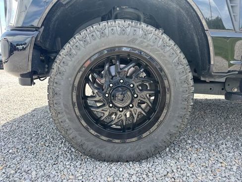 Used 2024 Ford F250 XLT w/ XLT Premium Package AWD/4WD image 2