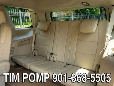 Used 2020 Cadillac Escalade Luxury RWD image 15