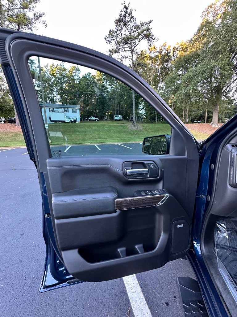 Used 2020 Chevrolet Silverado 1500 RST w/ All-Star Edition RWD image 16