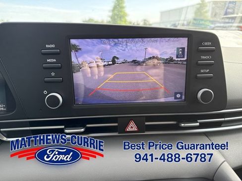 Used 2021 Hyundai Elantra SE w/ Cargo Package FWD image 17