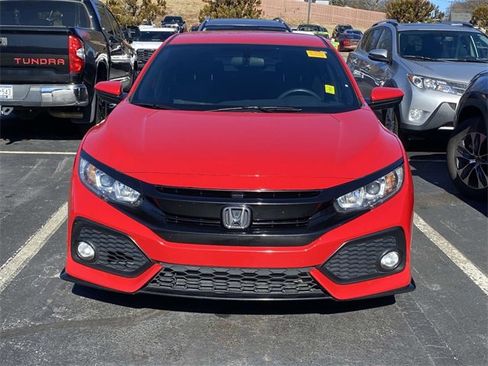 Used 2017 Honda Civic Sport image 2