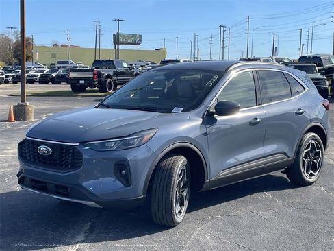 New 2026 Ford Escape Platinum image 5