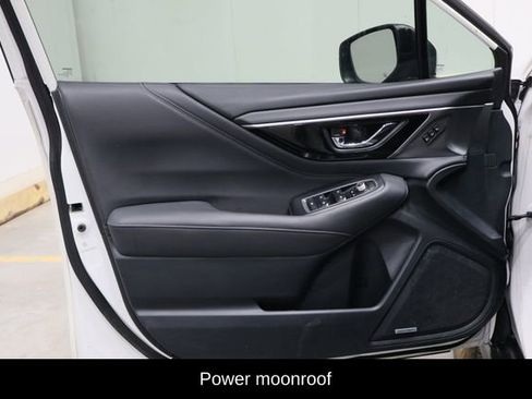 Used 2022 Subaru Outback Limited XT image 18