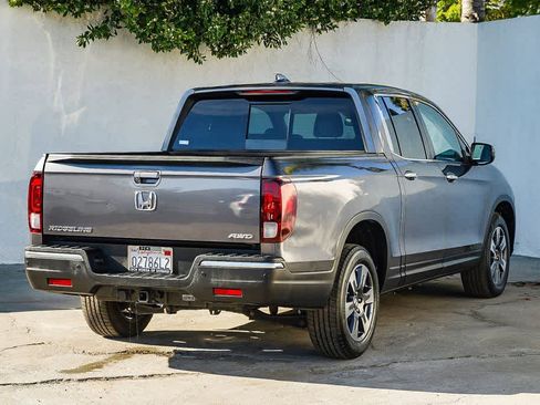 Used 2018 Honda Ridgeline RTL-E image 3