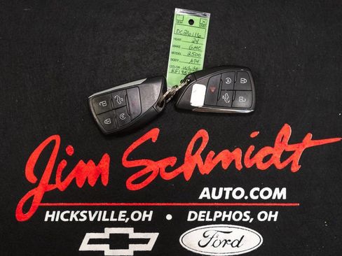 Used 2024 GMC Sierra 2500 AT4 w/ AT4 Premium Plus Package AWD/4WD image 42