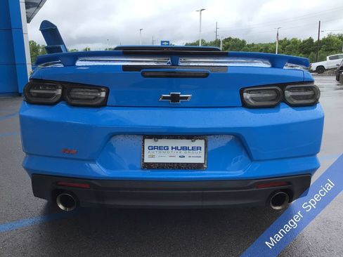 Used 2023 Chevrolet Camaro LT w/ RS Package RWD image 8