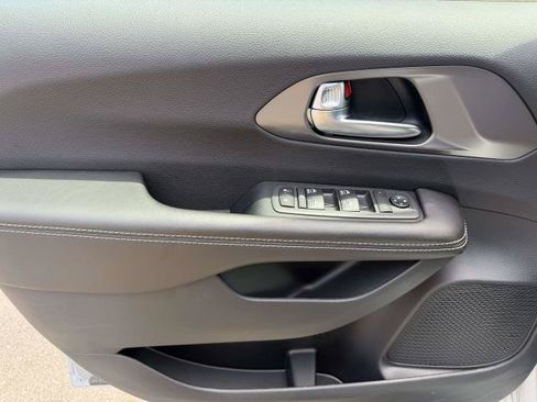 New 2026 Chrysler Voyager LX FWD image 13