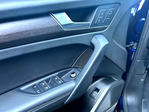 Used 2024 Audi Q5 2.0T Premium Plus image 6