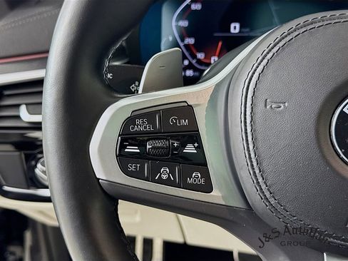 Used 2023 BMW M550i xDrive w/ Executive Package image 13