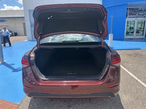 Used 2024 Nissan Sentra SV FWD image 38