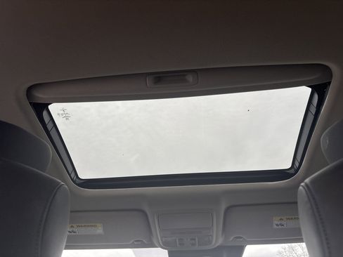 Used 2018 Honda Accord EX-L image 3