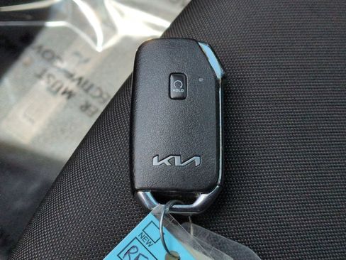Used 2024 Kia Forte GT-Line FWD image 32
