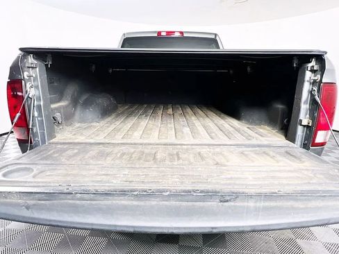 Used 2013 RAM 2500 Tradesman w/ Chrome Appearance Group image 24