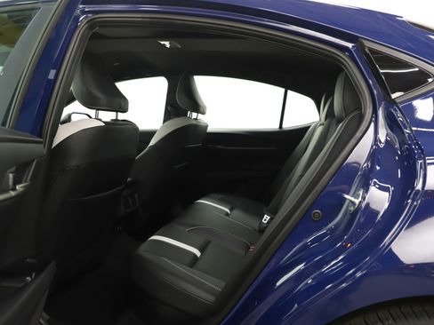 Used 2025 Toyota Camry LE image 16