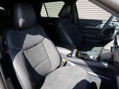 New 2026 Ford Explorer ST AWD/4WD image 22