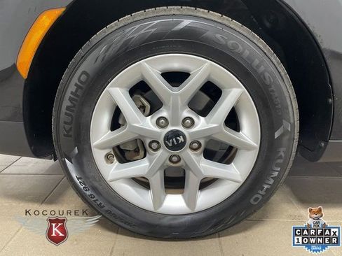 Used 2020 Kia Soul S FWD image 8
