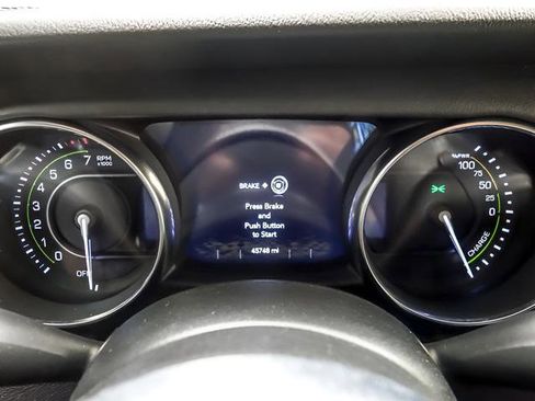 Used 2021 Jeep Wrangler Unlimited Rubicon 4xe w/ Steel Bumper Group AWD/4WD image 15