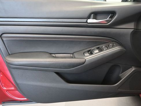 Used 2020 Nissan Altima 2.0 SR image 23