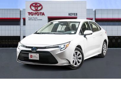Certified 2025 Toyota Corolla LE