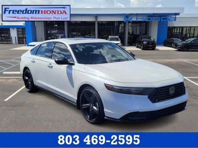 Certified 2025 Honda Accord Sport image 1