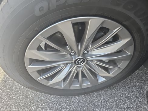 Used 2025 MAZDA CX-90 3.3 Turbo w/ Preferred Package image 33