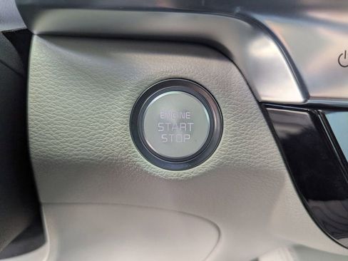 Certified 2022 Kia Telluride SX w/ Towing Package image 25