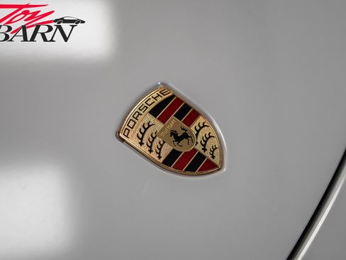 Used 2018 Porsche 718 Cayman S image 9