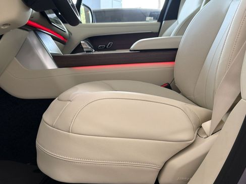 New 2026 Land Rover Range Rover SE AWD/4WD image 28