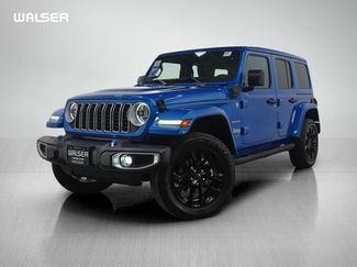 Used 2024 Jeep Wrangler Unlimited Sahara w/ Technology Group AWD/4WD video 1