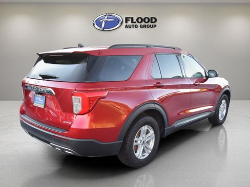 Certified 2023 Ford Explorer XLT w/ Equipment Group 202A image 4
