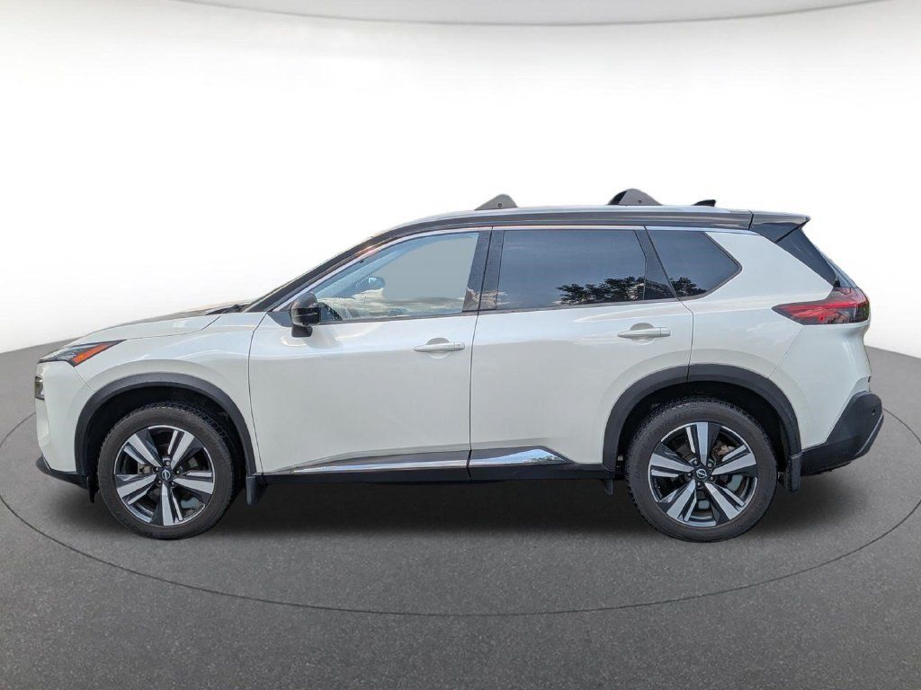 Used 2022 Nissan Rogue SL FWD image 3