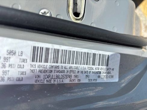 Used 2020 Jeep Cherokee Latitude Plus FWD image 66