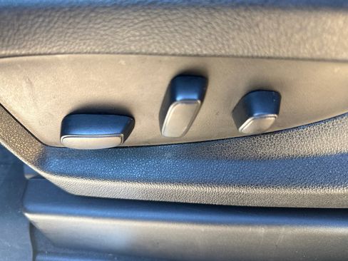 Used 2020 Chevrolet Tahoe LT w/ Luxury Package image 23