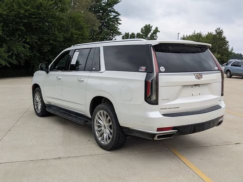 Used 2022 Cadillac Escalade ESV Premium Luxury AWD/4WD image 5