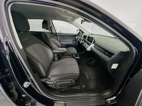 Used 2024 Hyundai Ioniq 5 SEL image 31