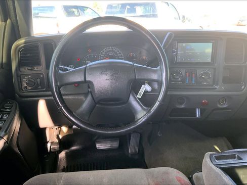 Used 2005 Chevrolet Silverado 1500 LS w/ Light Duty Power Package image 5