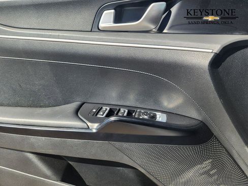 Used 2023 Kia K5 LXS image 24